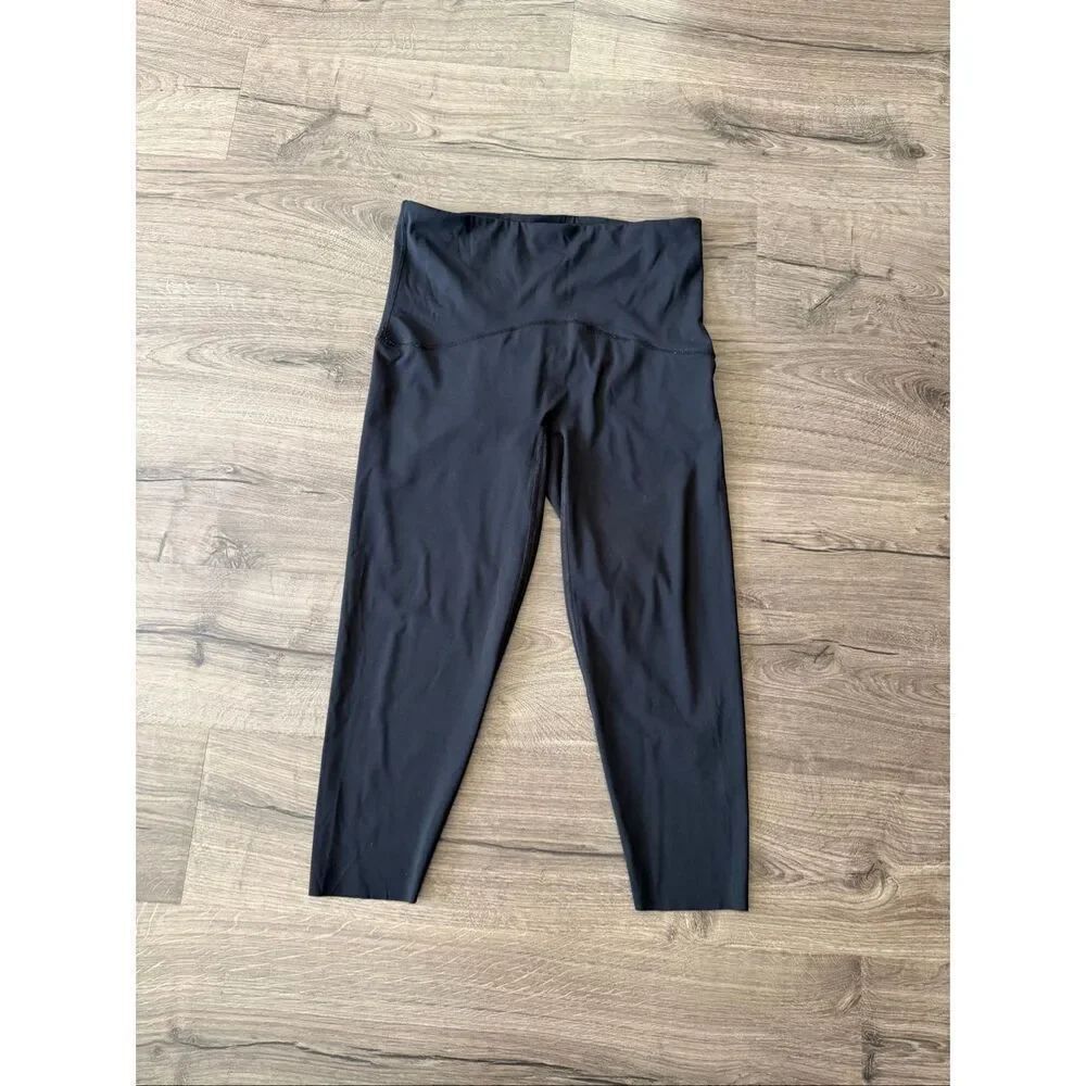 Spanx Cropped Leggings size 1X